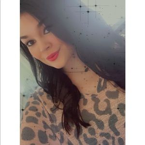 Meet your Posher, Madison